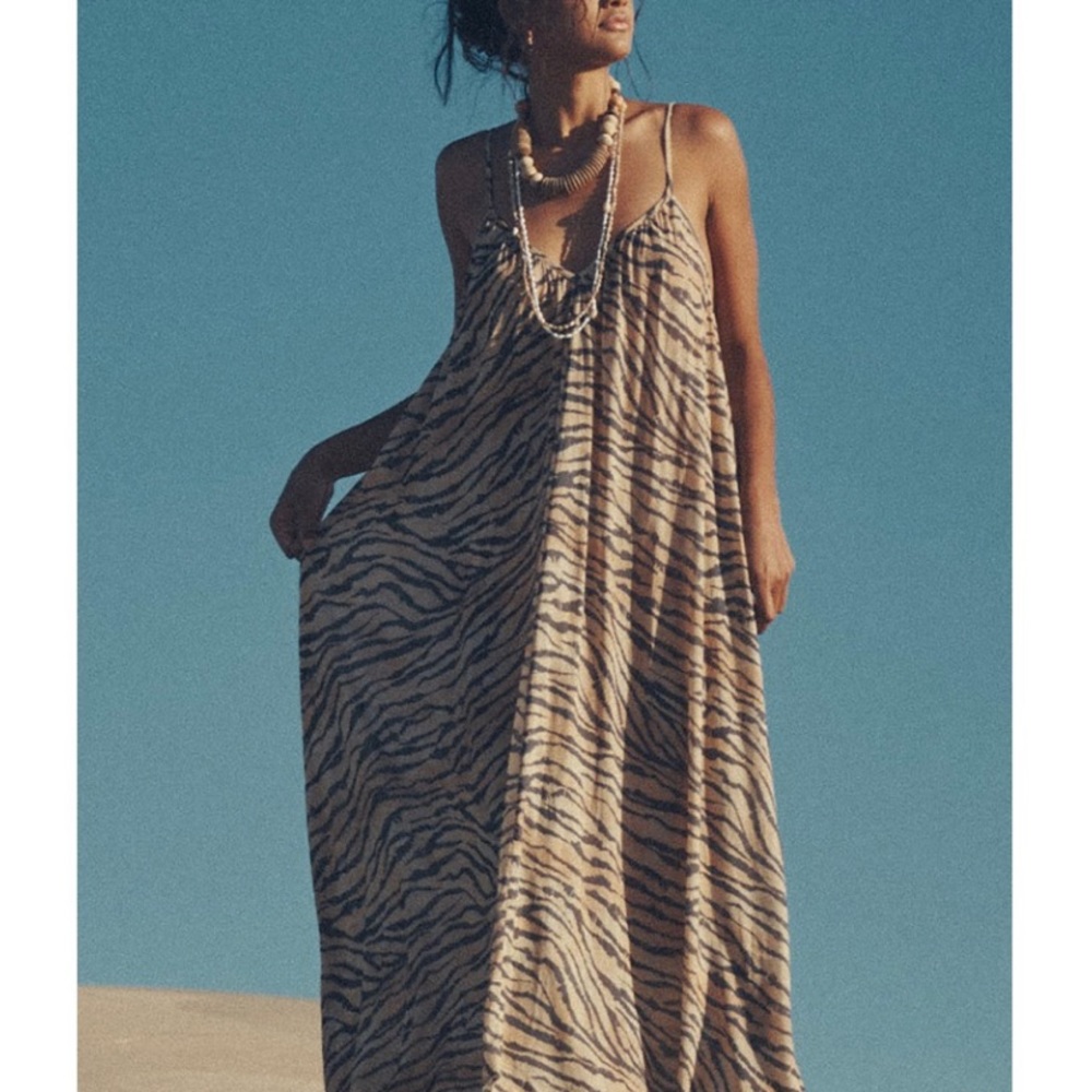 SPELL’S Banksia Strappy in XL. Tags still on. Never worn.